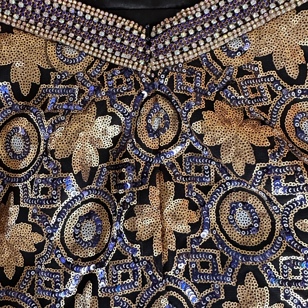 Ellie Wilde Gold & Black Sequin Cutout Strapless Prom Dress Size 2 Homecoming - Picture 11 of 16